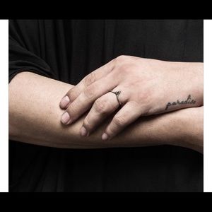 Bloodmilk Clotho nesting band